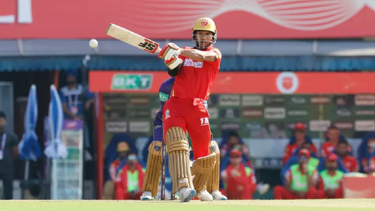 IPL 2023 Records: ಮೊಹಾಲಿಯಲ್ಲಿ ನಡೆದ ಐಪಿಎಲ್ನ 2ನೇ ಪಂದ್ಯದಲ್ಲಿ ಕೆಕೆಆರ್ ಹಾಗೂ ಪಂಜಾಬ್ ಕಿಂಗ್ಸ್ ಮುಖಾಮುಖಿಯಾಗಿತ್ತು. ಈ ಪಂದ್ಯದಲ್ಲಿ ಟಾಸ್ ಸೋತರೂ ಮೊದಲು ಬ್ಯಾಟ್ ಮಾಡಿದ ಪಂಜಾಬ್ ಕಿಂಗ್ಸ್ ಪರ ನಾಯಕ ಶಿಖರ್ ಧವನ್ 40 ರನ್ ಬಾರಿಸಿ ಮಿಂಚಿದ್ದರು. ಅದರಲ್ಲೂ 2ನೇ ವಿಕೆಟ್ಗೆ ಭಾನುಕಾ ರಾಜಪಕ್ಸೆ (50) ಜೊತೆಗೂಡಿ 86 ರನ್ಗಳ ಜೊತೆಯಾಟವಾಡಿದರು.