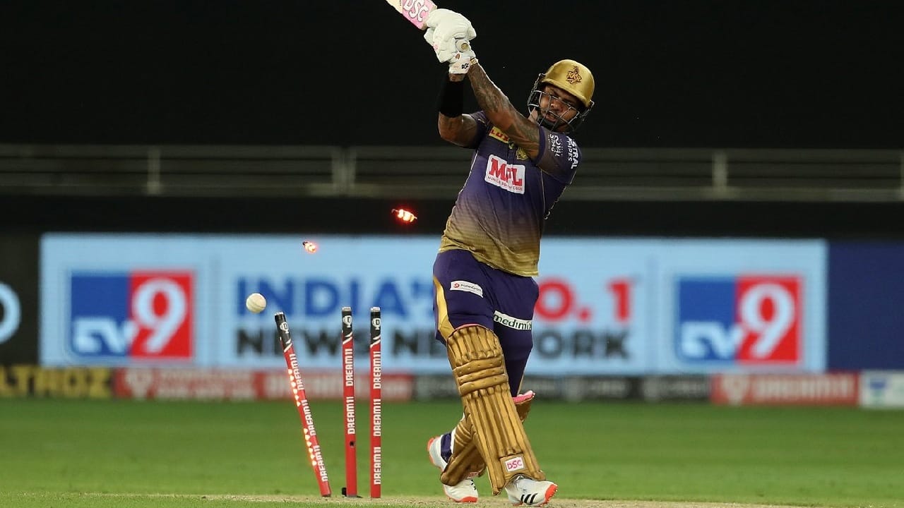 ಇನ್ನು ಸುನಿಲ್ ನರೈನ್ 7 ಬಾರಿ ಹಾಗೂ ಹರ್ಭಜನ್ ಸಿಂಗ್ ಕೂಡ 7 ಬಾರಿ ಮೊದಲ ಎಸೆತದಲ್ಲಿ ಔಟಾಗಿದ್ದಾರೆ. ಆದರೆ ಈ ಮೂವರು ಆಟಗಾರರು ಫುಲ್ ಟೈಮ್ ಬ್ಯಾಟರ್ ಅಲ್ಲ ಎಂಬುದು ಇಲ್ಲಿ ಉಲ್ಲೇಖಾರ್ಹ. ಅಂದರೆ ರಶೀದ್ ಖಾನ್, ಸುನಿಲ್ ನರೈನ್ ಆಲ್ರೌಂಡರ್ಗಳಾಗಿದ್ದರೆ, ಹರ್ಭಜನ್ ಸಿಂಗ್ ಬೌಲರ್.