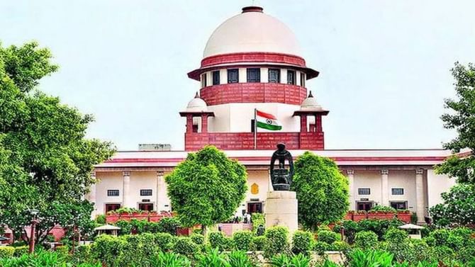 Supreme Court: ವಕೀಲರ ಪದವಿ ಪರಿಶೀಲನೆಗೆ ಸುಪ್ರೀಂ ಕೋರ್ಟ್​​ನಿಂದ ಉನ್ನತ ಮಟ್ಟದ ಸಮಿತಿ ರಚನೆ