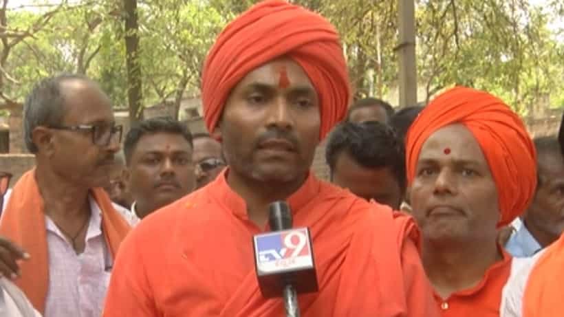 ತೇರದಾಳ ಕ್ಷೇತ್ರಕ್ಕೆ ನೇಕಾರ ಸ್ವಾಮೀಜಿ ಎಂಟ್ರಿ: ಯೋಗಿ ಆದಿತ್ಯನಾಥ್ ಪ್ರೇರಣೆ ನಾ?