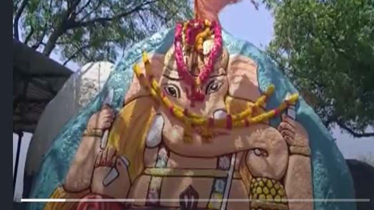 A different Ganesh temple: ಇಷ್ಟಾರ್ಥ ನೆರವೇರಿದ ಬಳಿಕ ಕಲಬುರಗಿಯ ಉದ್ಭವ ಗಣಪನಿಗೆ ಭಕ್ತರು ಪೇಂಟನ್ನು ಕಾಣಿಕೆಯಾಗಿ ನೀಡುತ್ತಾರೆ!