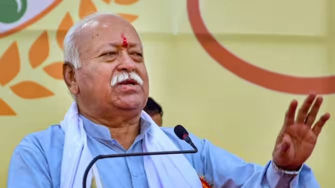Mohan Bhagwat: ನಮ್ಮ ಸಮಾಜದ ಜನರನ್ನು ವಂಚನೆ ಮಾಡುತ್ತಿದೆ ಈ ಮಿಷನರಿಗಳು: ಮೋಹನ್ ಭಾಗವತ್ Mohan Bhagwat: ನಮ್ಮ ಸಮಾಜದ ಜನರನ್ನು ವಂಚನೆ ಮಾಡುತ್ತಿದೆ ಈ ಮಿಷನರಿಗಳು: ಮೋಹನ್ ಭಾಗವತ್