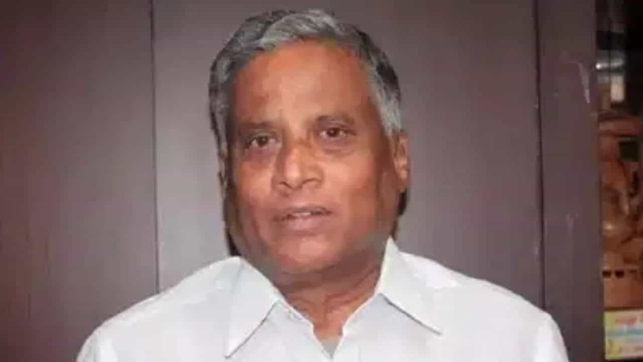 Chamarajnagara Election 2023 Winner: ಚಾಮರಾಜನಗರದಲ್ಲಿ ವಿ ಸೋಮಣ್ಣಗೆ ಸೋಲು Chamarajnagara Election 2023 Winner: ಚಾಮರಾಜನಗರದಲ್ಲಿ ವಿ ಸೋಮಣ್ಣಗೆ ಸೋಲು