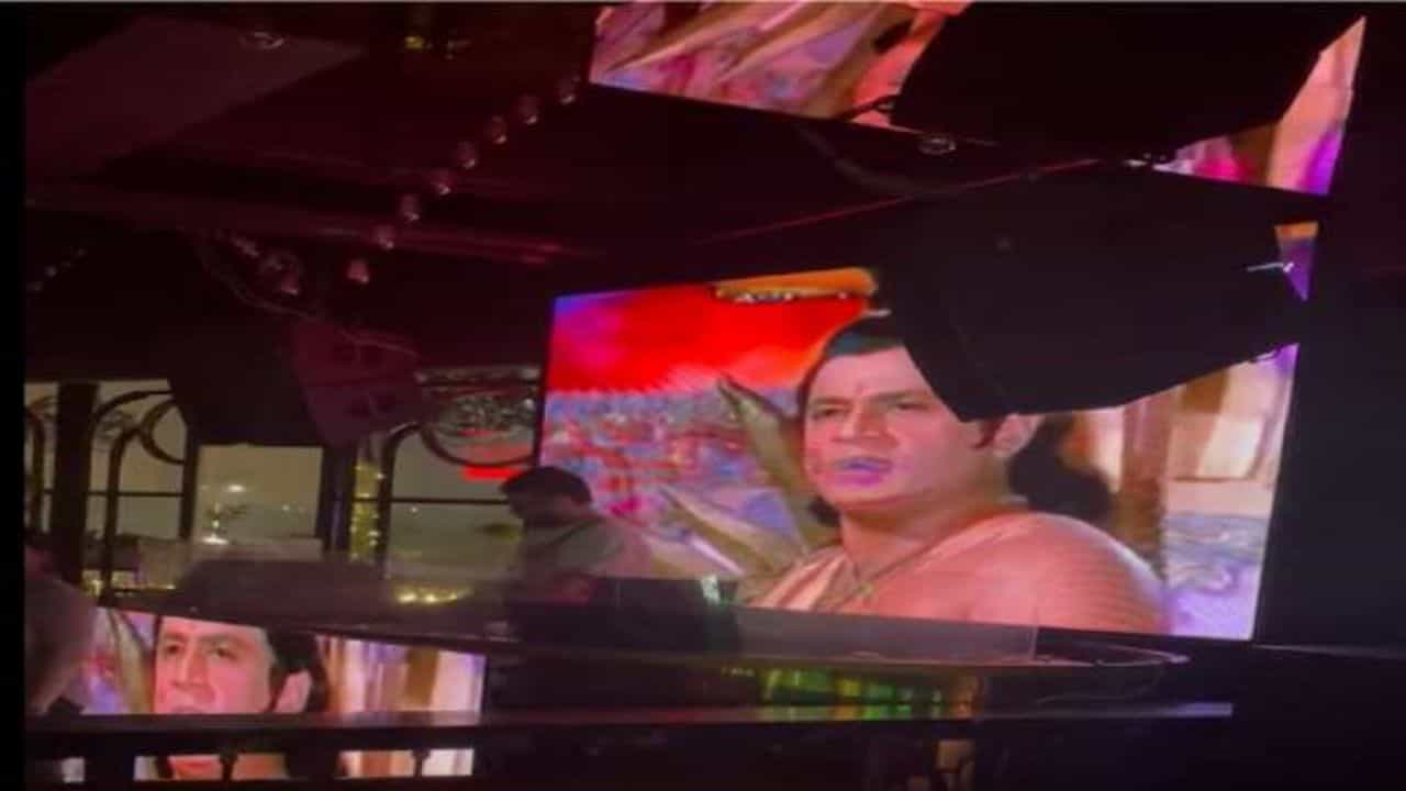 Ramayana Video Viral: ಡಬ್ ಮಾಡಿ ರಾಮಾಯಣದ ವೀಡಿಯೋ ಬಾರ್ನಲ್ಲಿ ಪ್ಲೇ ಮಾಡಿದ ಇಬ್ಬರ ಬಂಧನ Ramayana Video Viral: ಡಬ್ ಮಾಡಿ ರಾಮಾಯಣದ ವೀಡಿಯೋ ಬಾರ್ನಲ್ಲಿ ಪ್ಲೇ ಮಾಡಿದ ಇಬ್ಬರ ಬಂಧನ