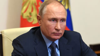 ರಷ್ಯಾದ ಕಮ್ಚಟ್ಕಾ ಪರ್ಯಾಯ ದ್ವೀಪದ ಶಿವೆಲುಚ್ ಜ್ವಾಲಾಮುಖಿ ಸ್ಫೋಟ; ವಿಮಾನಯಾನಕ್ಕೆ ಅಡ್ಡಿ