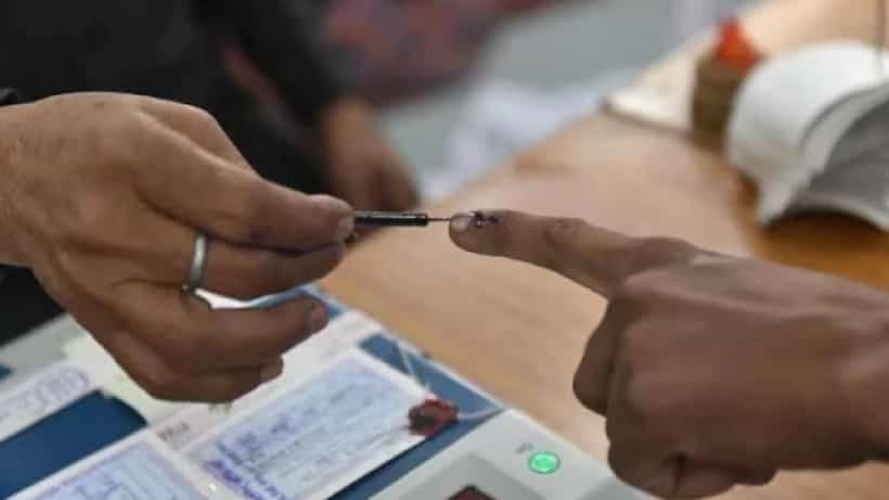 Karnataka Assembly Elections 2023: ಮೇ 10 ಮತದಾನ ದಿನ ಬೆಂಗಳೂರಿನ ಗಾರ್ಮೆಂಟ್ಸ್ ನೌಕರರಿಗೆ ಸಂಬಳ ಸಹಿತ ರಜೆ ಘೋಷಣೆ
