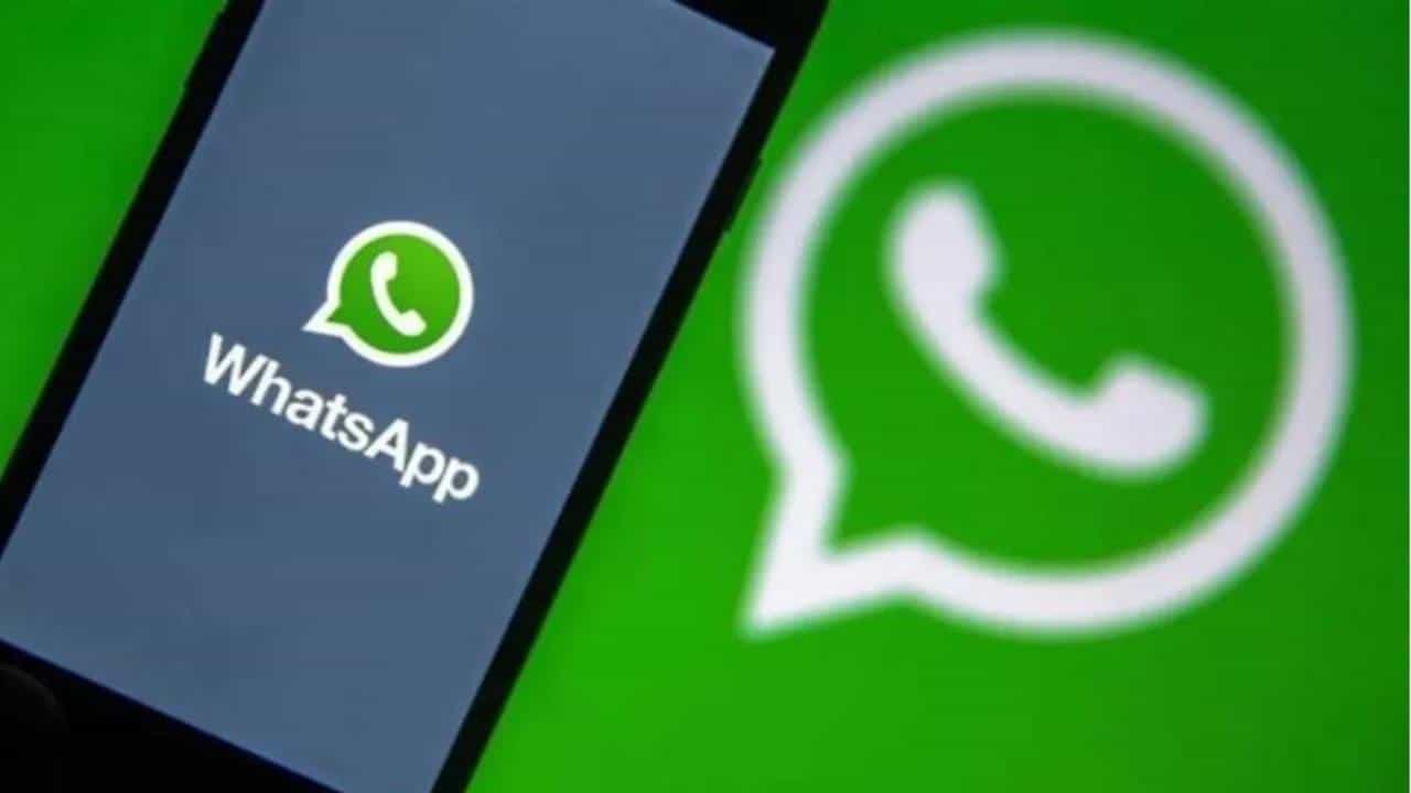 WhatsApp New Feature: ವಾಟ್ಸ್ಆ್ಯಪ್ನಲ್ಲಿ ಬಂದಿದೆ ಬಹುನಿರೀಕ್ಷಿತ ಚಾಟ್ ಲಾಕ್ ಫೀಚರ್: ಹೇಗೆ ಬಳಸುವುದು? WhatsApp New Feature: ವಾಟ್ಸ್ಆ್ಯಪ್ನಲ್ಲಿ ಬಂದಿದೆ ಬಹುನಿರೀಕ್ಷಿತ ಚಾಟ್ ಲಾಕ್ ಫೀಚರ್: ಹೇಗೆ ಬಳಸುವುದು?