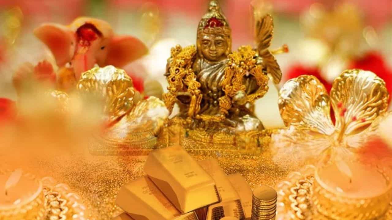 Akshaya Tritiya 2023: ಅಕ್ಷಯ ತೃತೀಯ 2023 -ಅಕ್ಷಯ ತೃತೀಯ ಯಾವಾಗ, ಪೂಜಾ ವಿಧಾನ, ಮಂಗಳಕರ ಸಮಯ ಮತ್ತು ಧಾರ್ಮಿಕ ಮಹತ್ವವನ್ನು ತಿಳಿಯಿರಿ Akshaya Tritiya 2023: ಅಕ್ಷಯ ತೃತೀಯ 2023 -ಅಕ್ಷಯ ತೃತೀಯ ಯಾವಾಗ, ಪೂಜಾ ವಿಧಾನ, ಮಂಗಳಕರ ಸಮಯ ಮತ್ತು ಧಾರ್ಮಿಕ ಮಹತ್ವವನ್ನು ತಿಳಿಯಿರಿ