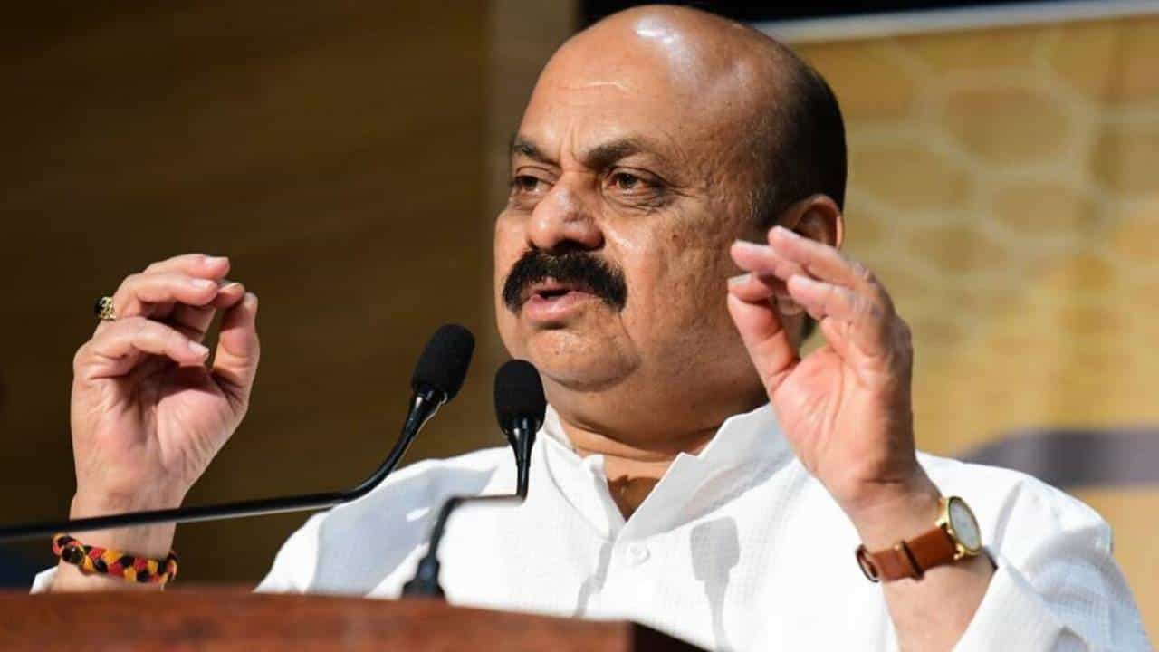 Karnataka Assembly Elections 2023: ಶೆಟ್ಟರ್, ಸವದಿ ಕಾಂಗ್ರೆಸ್​ ಸೇರ್ಪಡೆ ನಮಗೆ ಪ್ಲಸ್​ ಆಗುತ್ತೆ, ಸಿಎಂ ಬಸವರಾಜ ಬೊಮ್ಮಾಯಿ ಹೀಗೆ ಹೇಳಿದ್ದೇಕೆ?