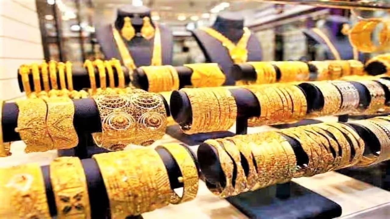 Gold Rates: ದೇಶ ವಿದೇಶಗಳಲ್ಲಿ ಮುಂದುವರಿದ ಚಿನ್ನ ಮತ್ತು ಬೆಳ್ಳಿ ಬೆಲೆ ಇಳಿಕೆ; ದುಬೈನಲ್ಲಿ ಬಹಳ ಕಡಿಮೆ; ಎಲ್ಲೆಲ್ಲಿ ಎಷ್ಟಿದೆ ದರ? ಇಲ್ಲಿದೆ ವಿವರ