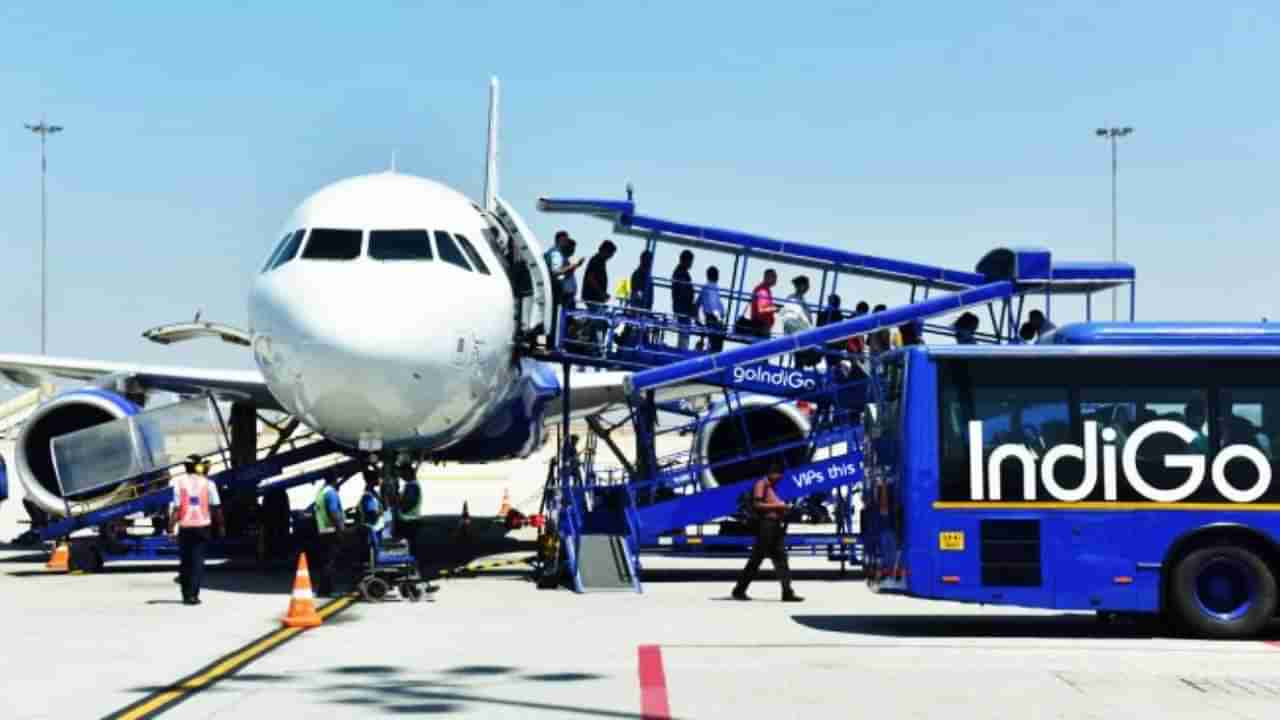 Kempegowda International Airport: ಮದ್ಯದ ಅಮಲಿನಲ್ಲಿ ವಿಮಾನದ ಎಕ್ಸಿಟ್ ಡೋರ್ ತೆಗೆಯಲು ಯತ್ನಿಸಿದ ಪ್ರಯಾಣಿಕ