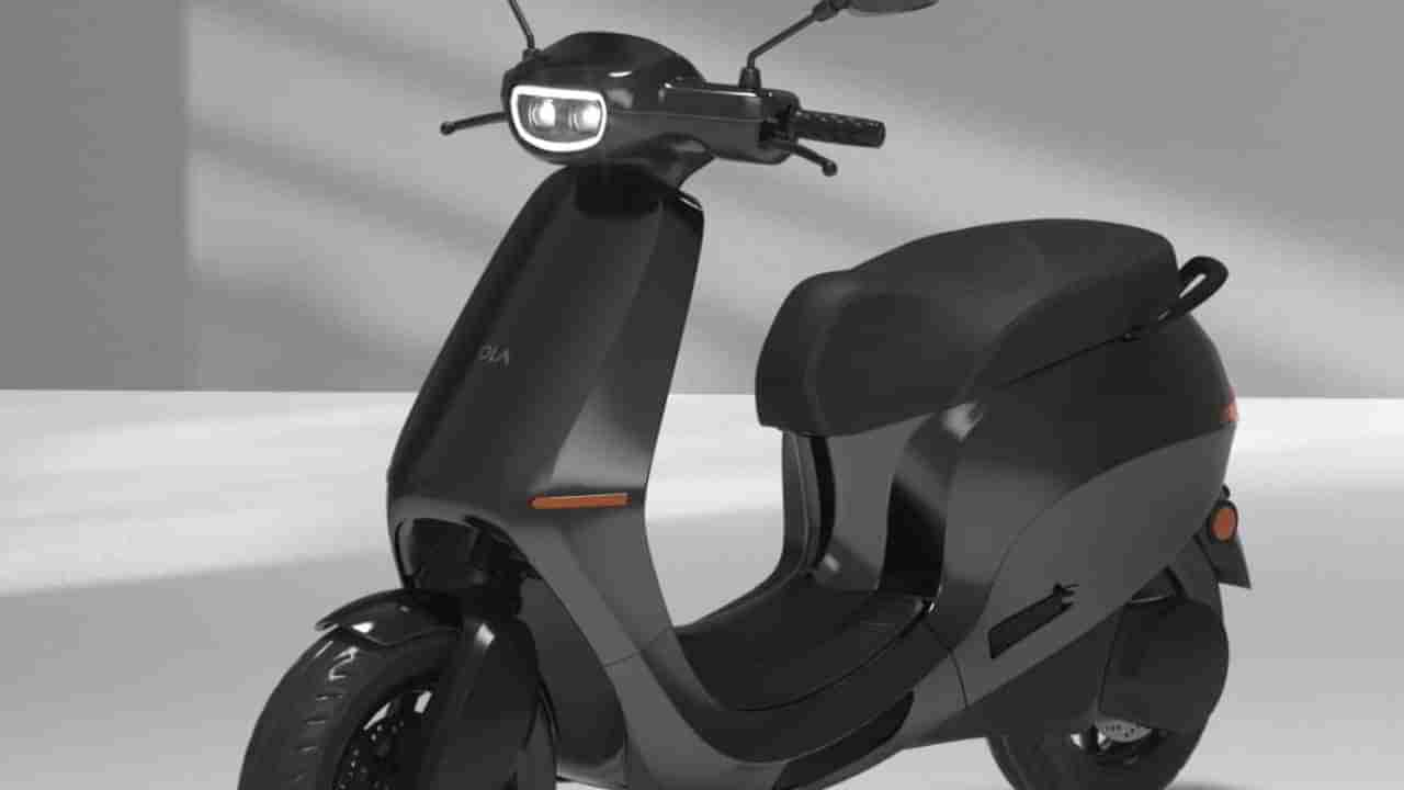 Electric Scooters: ಭಾರತದಲ್ಲಿ ಇವಿ ಭರಾಟೆ; ಒಂದು ವರ್ಷದಲ್ಲಿ ಎಲೆಕ್ಟ್ರಿಕ್ ಸ್ಕೂಟರ್ ಮಾರಾಟ ಎಷ್ಟು? ಓಲಾ ಎಲೆಕ್ಟ್ರಿಕ್ ನಂ. 1