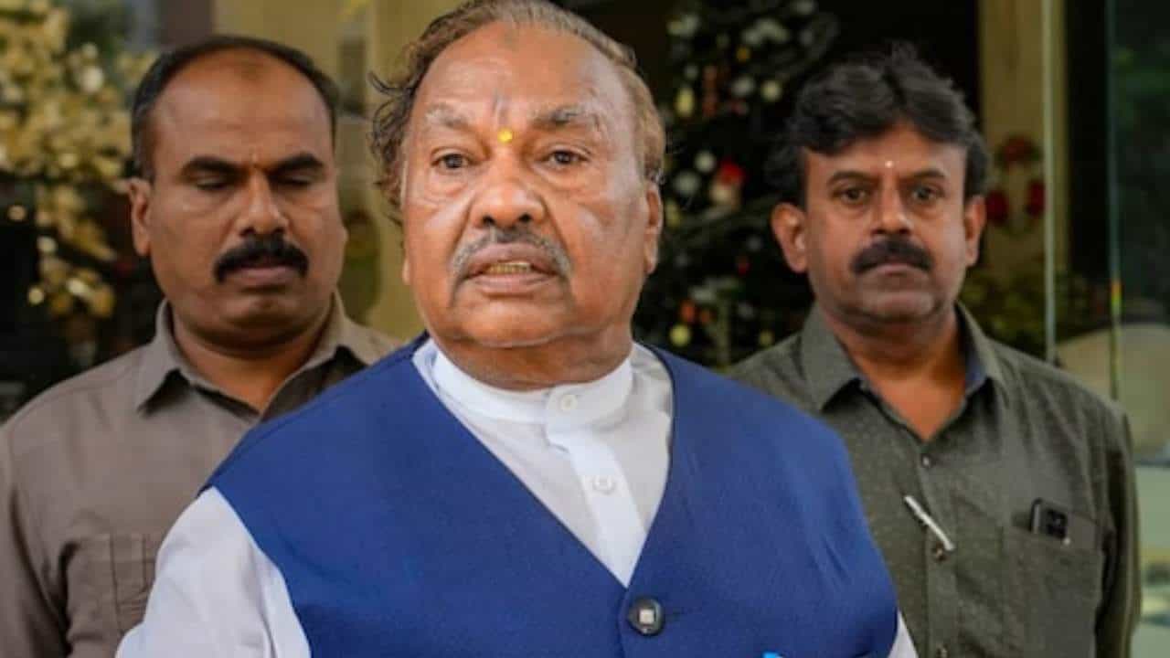 ಈಶ್ವರಪ್ಪ ಕೊಲೆಗೆ ಸಂಚು ರೂಪಿಸಿದ್ದ ಪಿಎಫ್ಐ: ಜಯೇಶ್ ಪೂಜಾರಿ ಅಲಿಯಾಸ್ ಶಾಹಿರ್ನಿಂದ ಸ್ಫೋಟಕ ಮಾಹಿತಿ ಈಶ್ವರಪ್ಪ ಕೊಲೆಗೆ ಸಂಚು ರೂಪಿಸಿದ್ದ ಪಿಎಫ್ಐ: ಜಯೇಶ್ ಪೂಜಾರಿ ಅಲಿಯಾಸ್ ಶಾಹಿರ್ನಿಂದ ಸ್ಫೋಟಕ ಮಾಹಿತಿ