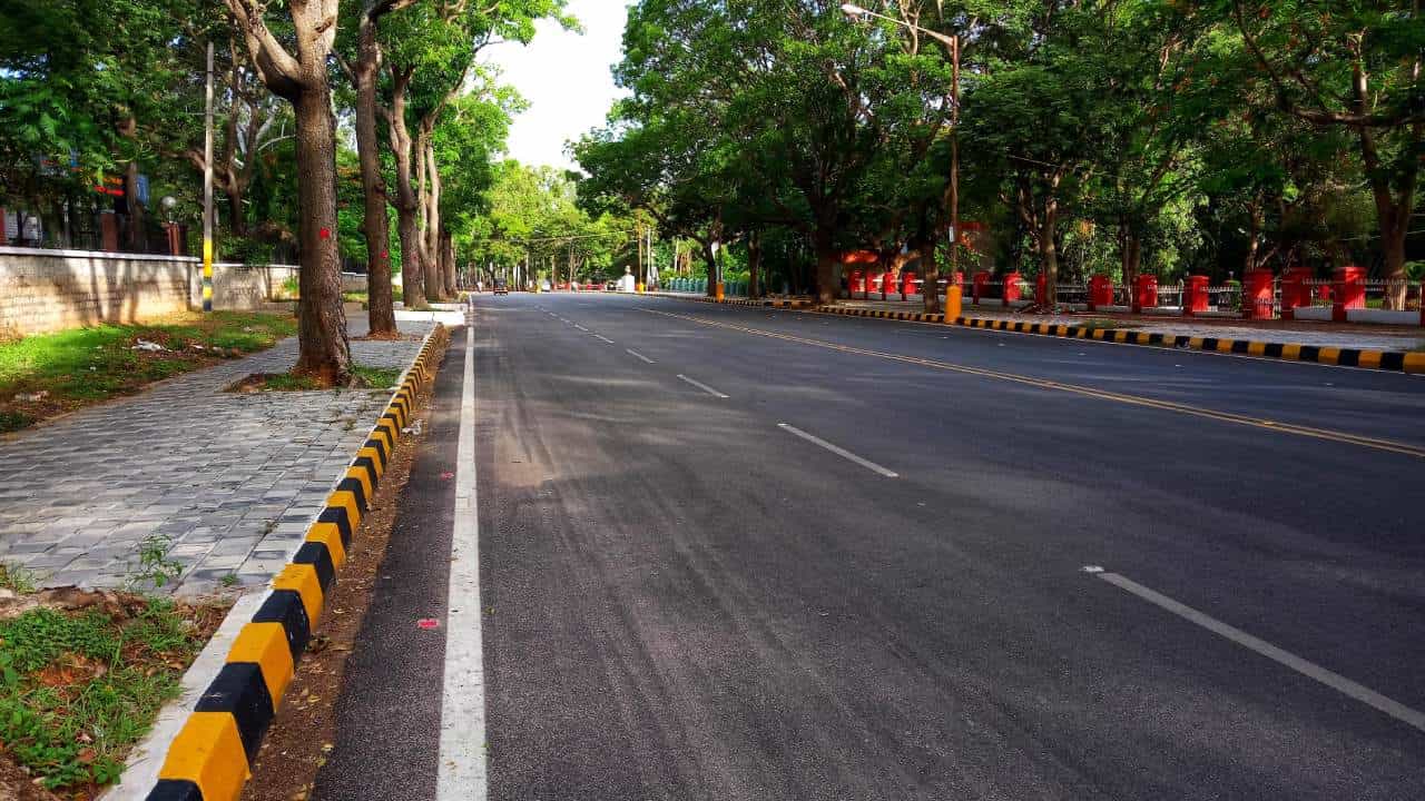 ರಂಜಾನ್​ ಹಿನ್ನೆಲೆ ಮೈಸೂರು ರಸ್ತೆಯಲ್ಲಿ ವಾಹನ ಸಂಚಾರಕ್ಕೆ ತಾತ್ಕಾಲಿಕ ನಿರ್ಬಂಧ: ಪರ್ಯಾಯ ಮಾರ್ಗಗಳು ಹೀಗಿವೆ