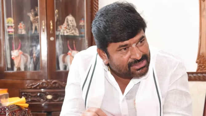 ಧಾರವಾಡ ಪ್ರವೇಶಕ್ಕೆ ಶಾಸಕ ವಿನಯ್ ಕುಲಕರ್ಣಿ ಹರಸಾಹಸ, ಕೋರ್ಟ್​ಗೆ ಮತ್ತೊಂದು ಅರ್ಜಿ