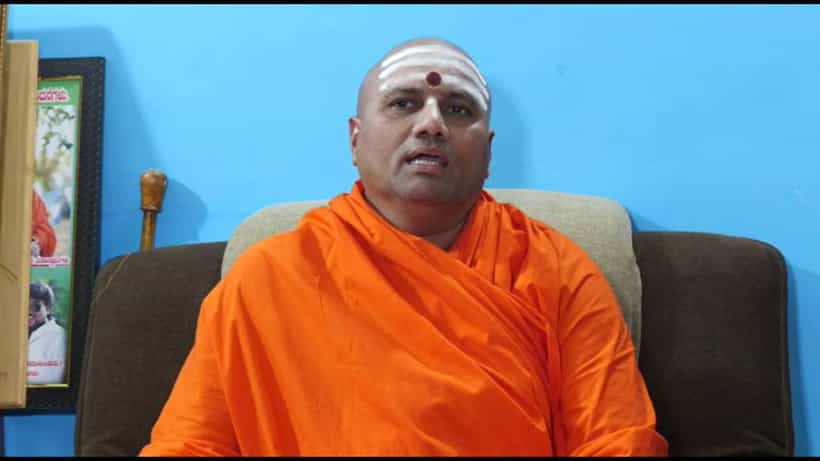 ಖಾತೆ ಕ್ಯಾತೆ ಶುರು: ತಮ್ಮ ಸಮುದಾಯದ ಶಾಸಕರ ಪರ ಸ್ವಾಮೀಜಿಗಳ ಬ್ಯಾಟಿಂಗ್