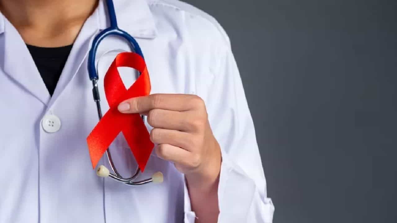 World AIDS Vaccine Day 2023: ವಿಶ್ವವನ್ನೇ ನಡುಗಿಸಿದ್ದ ಏಡ್ಸ್ ಲಸಿಕೆ ದಿನ ಇಂದು, ಇಲ್ಲಿದೆ ಇತಿಹಾಸ, ಮಹತ್ವ World AIDS Vaccine Day 2023: ವಿಶ್ವವನ್ನೇ ನಡುಗಿಸಿದ್ದ ಏಡ್ಸ್ ಲಸಿಕೆ ದಿನ ಇಂದು, ಇಲ್ಲಿದೆ ಇತಿಹಾಸ, ಮಹತ್ವ