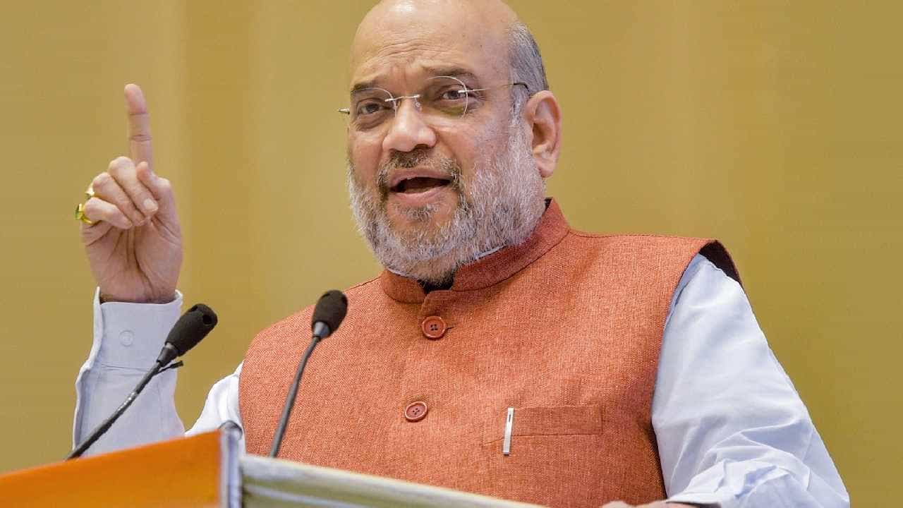 ಜನನ ಹಾಗೂ ಮರಣದ ಅಂಕಿ ಅಂಶ ಶೀಘ್ರ ಮತದಾರರ ಪಟ್ಟಿಗೆ ಜೋಡಣೆ: ಅಮಿತ್ ಶಾ ಜನನ ಹಾಗೂ ಮರಣದ ಅಂಕಿ ಅಂಶ ಶೀಘ್ರ ಮತದಾರರ ಪಟ್ಟಿಗೆ ಜೋಡಣೆ: ಅಮಿತ್ ಶಾ