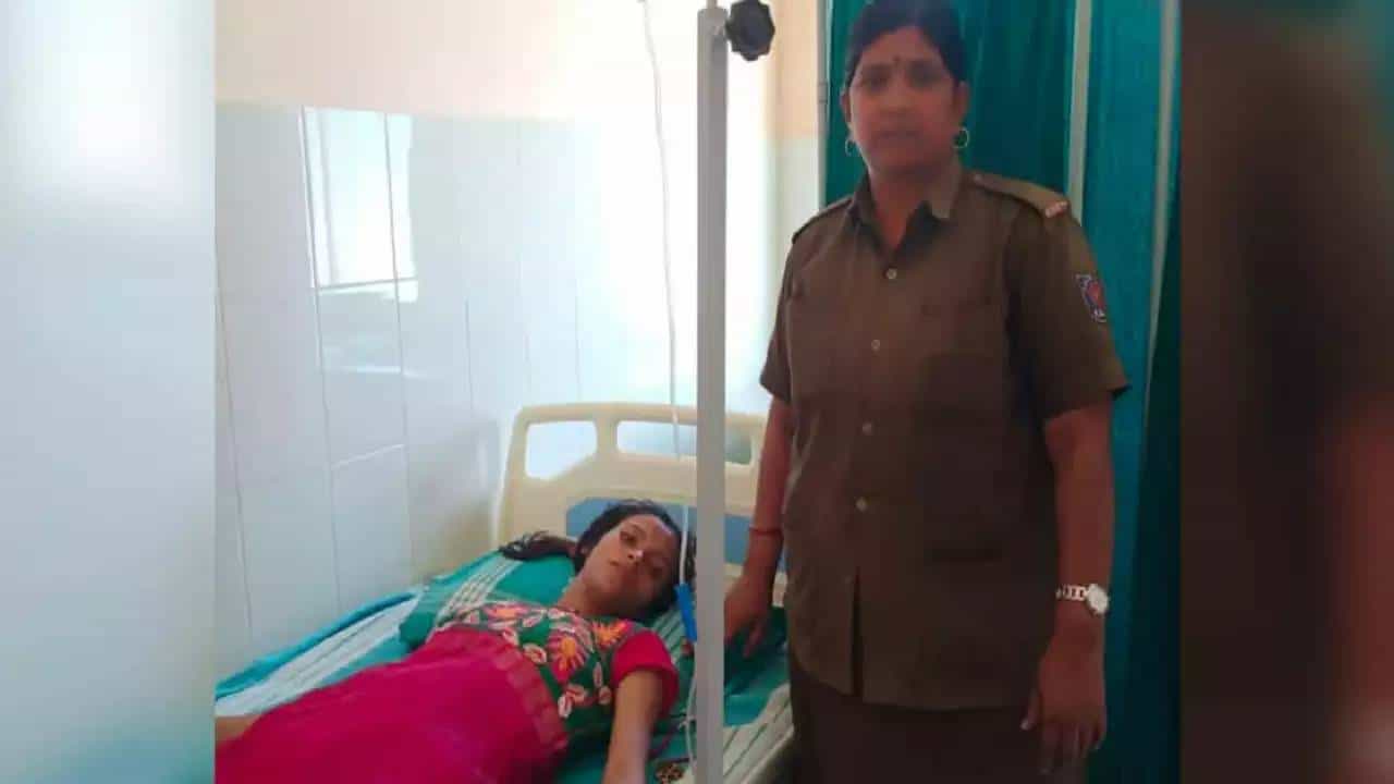 Chikmagluru: ಚಲಿಸುವ ಬಸ್​ನಲ್ಲಿ ಹೆರಿಗೆ ನೋವು; ಮಗುವಿಗೆ ಜನ್ಮ ನೀಡಲು ಸಹಾಯ ಮಾಡಿದ ಮಹಿಳಾ ಕಂಡಕ್ಟರ್.. ಪ್ರಶಂಸೆಯ ಮಹಾಪೂರ!