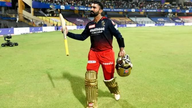 IPL 2023: ಐಪಿಎಲ್ ಇತಿಹಾಸದಲ್ಲೇ ಅನಗತ್ಯ ದಾಖಲೆ ಬರೆದ ದಿನೇಶ್ ಕಾರ್ತಿಕ್ IPL 2023: ಐಪಿಎಲ್ ಇತಿಹಾಸದಲ್ಲೇ ಅನಗತ್ಯ ದಾಖಲೆ ಬರೆದ ದಿನೇಶ್ ಕಾರ್ತಿಕ್