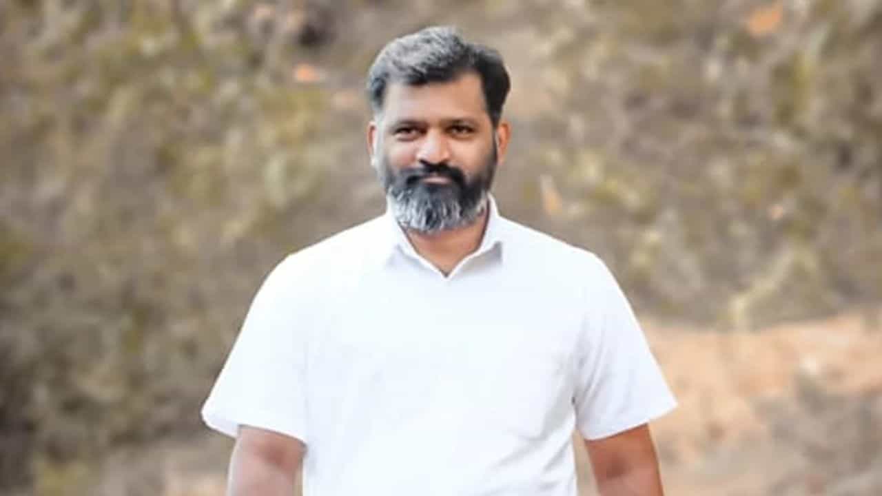 Byndoor Election 2023 Winner: ಬರಿಗಾಲ ಸಂತ ಬಿಜೆಪಿ ಗುರುರಾಜ್ ಗಂಟಿಹೊಳೆಗೆ ಭರ್ಜರಿ ವಿಜಯ Byndoor Election 2023 Winner: ಬರಿಗಾಲ ಸಂತ ಬಿಜೆಪಿ ಗುರುರಾಜ್ ಗಂಟಿಹೊಳೆಗೆ ಭರ್ಜರಿ ವಿಜಯ