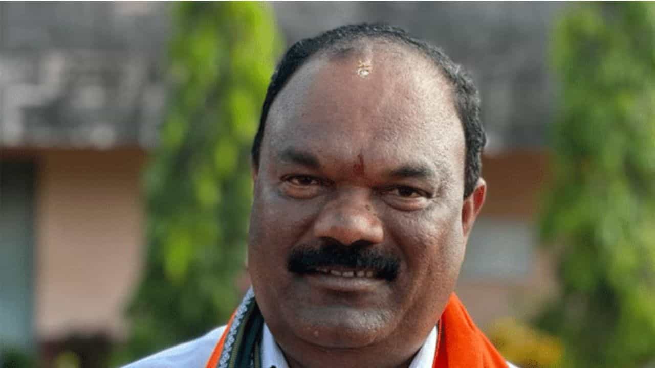 Kapu Election 2023 Winner: ಭರ್ಜರಿ ಗೆಲುವು ಸಾಧಿಸಿದ ಗುರ್ಮೆ ಸುರೇಶ್ ಶೆಟ್ಟಿ Kapu Election 2023 Winner: ಭರ್ಜರಿ ಗೆಲುವು ಸಾಧಿಸಿದ ಗುರ್ಮೆ ಸುರೇಶ್ ಶೆಟ್ಟಿ
