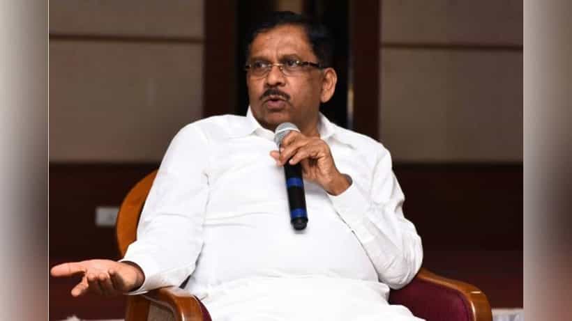 ಅಧಿಕಾರ ಬಂದ ಮೇಲೆ ವರಸೆ ಬದಲು ಮಾಡ್ತಾ ಕಾಂಗ್ರೆಸ್ ? ಗ್ಯಾರಂಟಿಗಳಿಗೆ ಕಂಡೀಷನ್ಸ್ ಅಪ್ಲೈ : ಜಿ ಪರಮೇಶ್ವರ