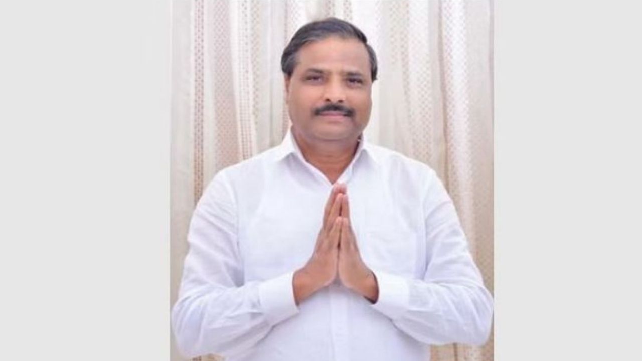 Gauribidanur Election Results: ಗೌರಿಬಿದನೂರು ವಿಧಾನಸಭಾ ಕ್ಷೇತ್ರ ರಿಸಲ್ಟ್: ಪಕ್ಷೇತರ ಅಭ್ಯರ್ಥಿ ಕೆ.ಎಚ್. ಪುಟ್ಟಸ್ವಾಮಿಗೌಡಗೆ ಗೆಲುವು Gauribidanur Election Results: ಗೌರಿಬಿದನೂರು ವಿಧಾನಸಭಾ ಕ್ಷೇತ್ರ ರಿಸಲ್ಟ್: ಪಕ್ಷೇತರ ಅಭ್ಯರ್ಥಿ ಕೆ.ಎಚ್. ಪುಟ್ಟಸ್ವಾಮಿಗೌಡಗೆ ಗೆಲುವು