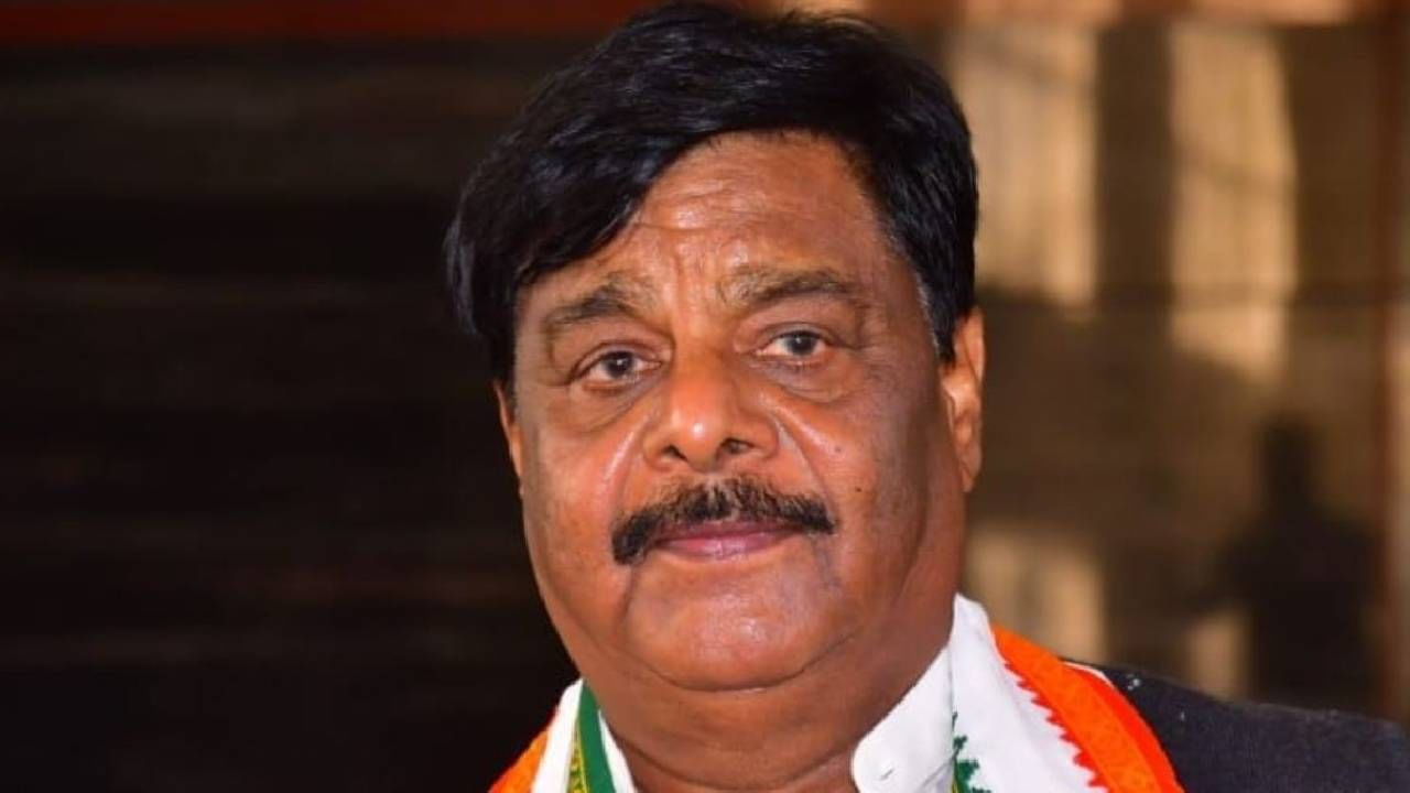 ಸಿದ್ದರಾಮಯ್ಯ 2 ವರ್ಷ ಸಿಎಂ, ಡಿಕೆ ಶಿವಕುಮಾರ್ 3 ವರ್ಷ ಸಿಎಂ ಅಂತೆ-ಕಂತೆಗೆ ಸ್ಪಷ್ಟನೆ ನೀಡಿದ ಹೆಚ್.ಸಿ ಮಹಾದೇವಪ್ಪ ಸಿದ್ದರಾಮಯ್ಯ 2 ವರ್ಷ ಸಿಎಂ, ಡಿಕೆ ಶಿವಕುಮಾರ್ 3 ವರ್ಷ ಸಿಎಂ ಅಂತೆ-ಕಂತೆಗೆ ಸ್ಪಷ್ಟನೆ ನೀಡಿದ ಹೆಚ್.ಸಿ ಮಹಾದೇವಪ್ಪ