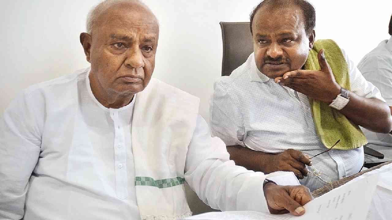 ಜೆಡಿಎಸ್ ಶಾಸಕರ ಮೇಲೆ ಕಾಂಗ್ರೆಸ್ ಕಣ್ಣು, ಕುಮಾರಸ್ವಾಮಿಗೆ ಆಪರೇಷನ್ ಹಸ್ತ ಆತಂಕ?