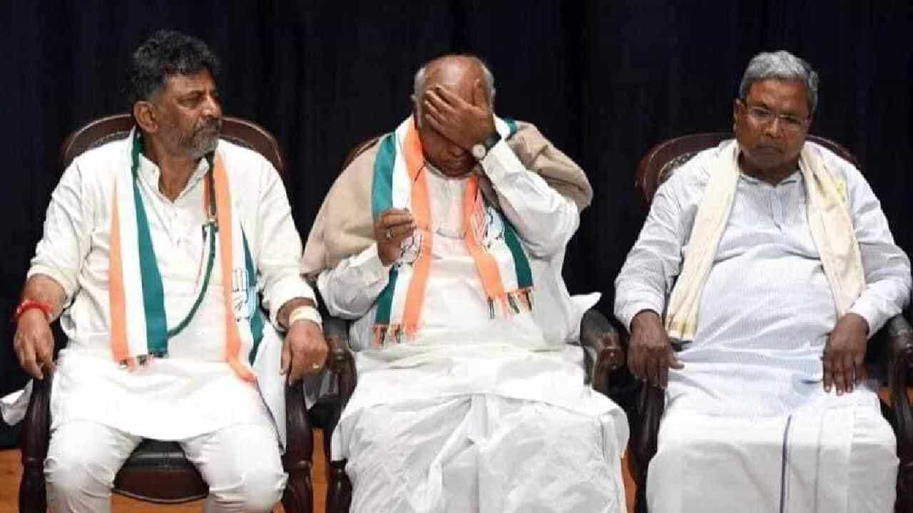ಕ್ಲೈಮ್ಯಾಕ್ಸ್ ಹಂತಕ್ಕೆ ಕರ್ನಾಟಕ ಸಿಎಂ ಕುರ್ಚಿ ಫೈಟ್: ಇಂದೇ ಘೋಷಣೆ, ಎಲ್ಲರ ಚಿತ್ತ ದೆಹಲಿಯತ್ತ ಕ್ಲೈಮ್ಯಾಕ್ಸ್ ಹಂತಕ್ಕೆ ಕರ್ನಾಟಕ ಸಿಎಂ ಕುರ್ಚಿ ಫೈಟ್: ಇಂದೇ ಘೋಷಣೆ, ಎಲ್ಲರ ಚಿತ್ತ ದೆಹಲಿಯತ್ತ