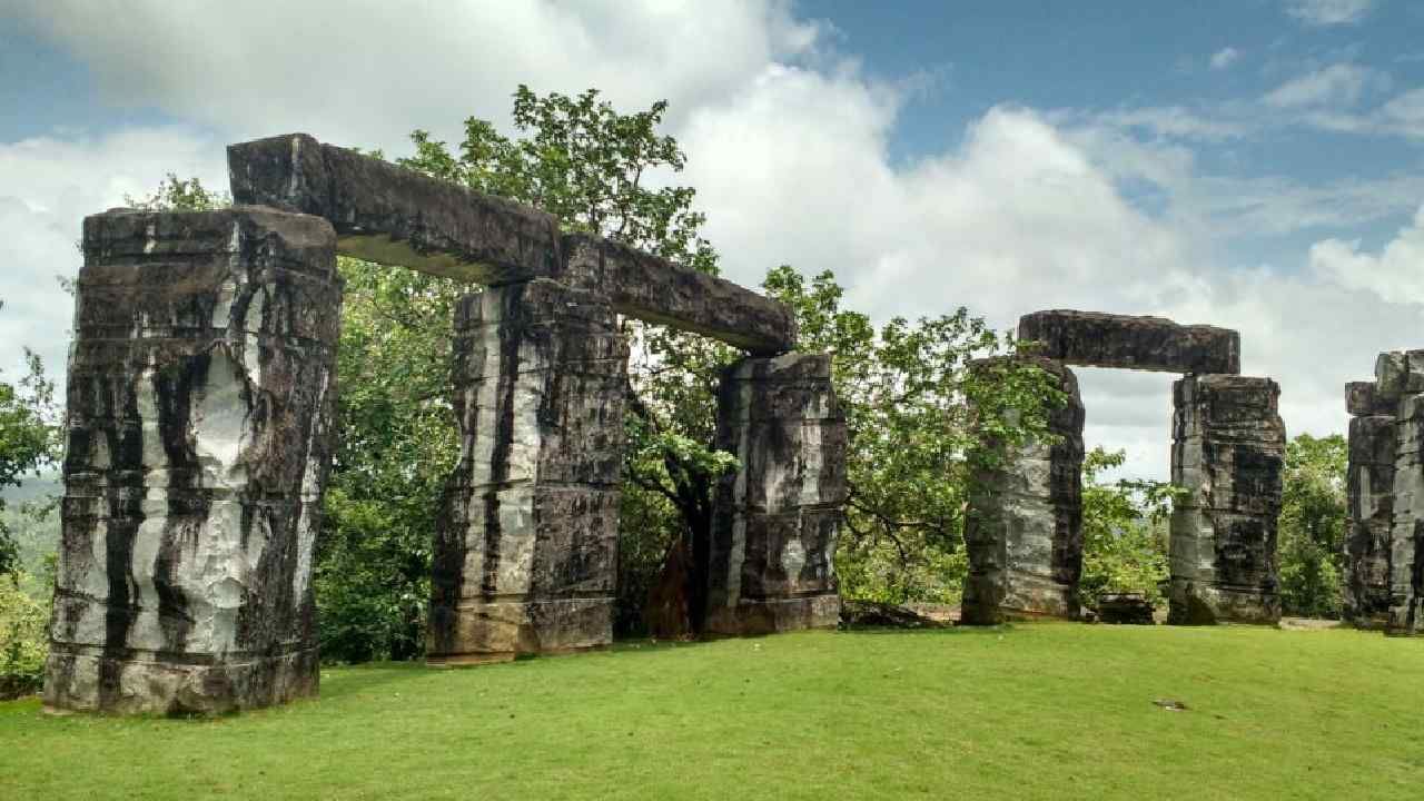 Shimoga tourist spots Restriction in Jog Falls Kuppalli Thyavarekoppa Zoo and Safari view of polling process