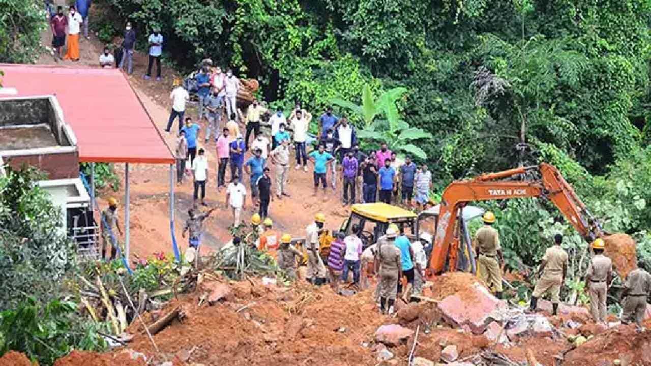 ಭೂ ಕುಸಿತವಾಗಿ 4 ವರ್ಷವಾದರೂ ಪರಿಹಾರ ಸಿಕ್ಕಿಲ್ಲ, ಮುಂಗಾರು ಮಳೆ ಆರಂಭಕ್ಕೂ ಮುನ್ನ ಮತ್ತೆ ಕೊಡಗಿನಲ್ಲಿ ಟೆನ್ಷನ್ ಭೂ ಕುಸಿತವಾಗಿ 4 ವರ್ಷವಾದರೂ ಪರಿಹಾರ ಸಿಕ್ಕಿಲ್ಲ, ಮುಂಗಾರು ಮಳೆ ಆರಂಭಕ್ಕೂ ಮುನ್ನ ಮತ್ತೆ ಕೊಡಗಿನಲ್ಲಿ ಟೆನ್ಷನ್