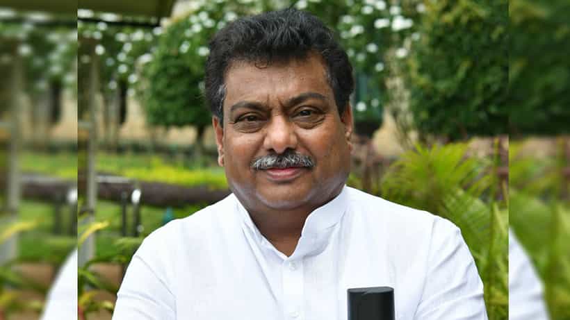 M B Patil: 26 ನೇ ವಯಸ್ಸಿಗೆ ವಿಧಾನಸಭೆ ಮೆಟ್ಟಿಲು ಏರಿದ್ದ ಎಂ ಬಿ ಪಾಟೀಲ್ಗೆ ಸಚಿವ ಸ್ಥಾನ