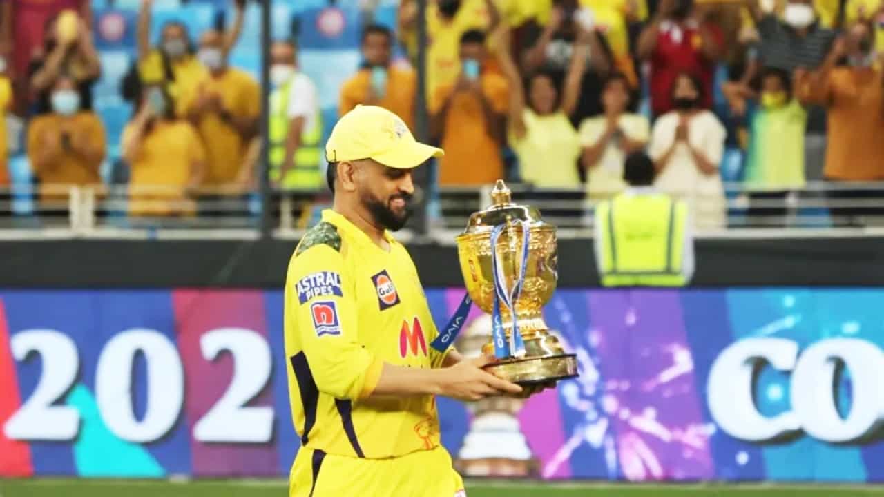 IPL 2023 Awards List: ವಿಶ್ವದ ಶ್ರೀಮಂತ ಕ್ರಿಕೆಟ್ ಲೀಗ್ ಐಪಿಎಲ್ ಸೀಸನ್ 16 ಕ್ಕೆ ತೆರೆಬಿದ್ದಿದೆ. ಈ ಬಾರಿ ಗುಜರಾತ್ ಟೈಟಾನ್ಸ್ ವಿರುದ್ಧ ಭರ್ಜರಿ ಜಯ ಸಾಧಿಸಿ ಚೆನ್ನೈ ಸೂಪರ್ ಕಿಂಗ್ಸ್ ತಂಡವು ಚಾಂಪಿಯನ್ ಪಟ್ಟ ಅಲಂಕರಿಸಿದೆ.