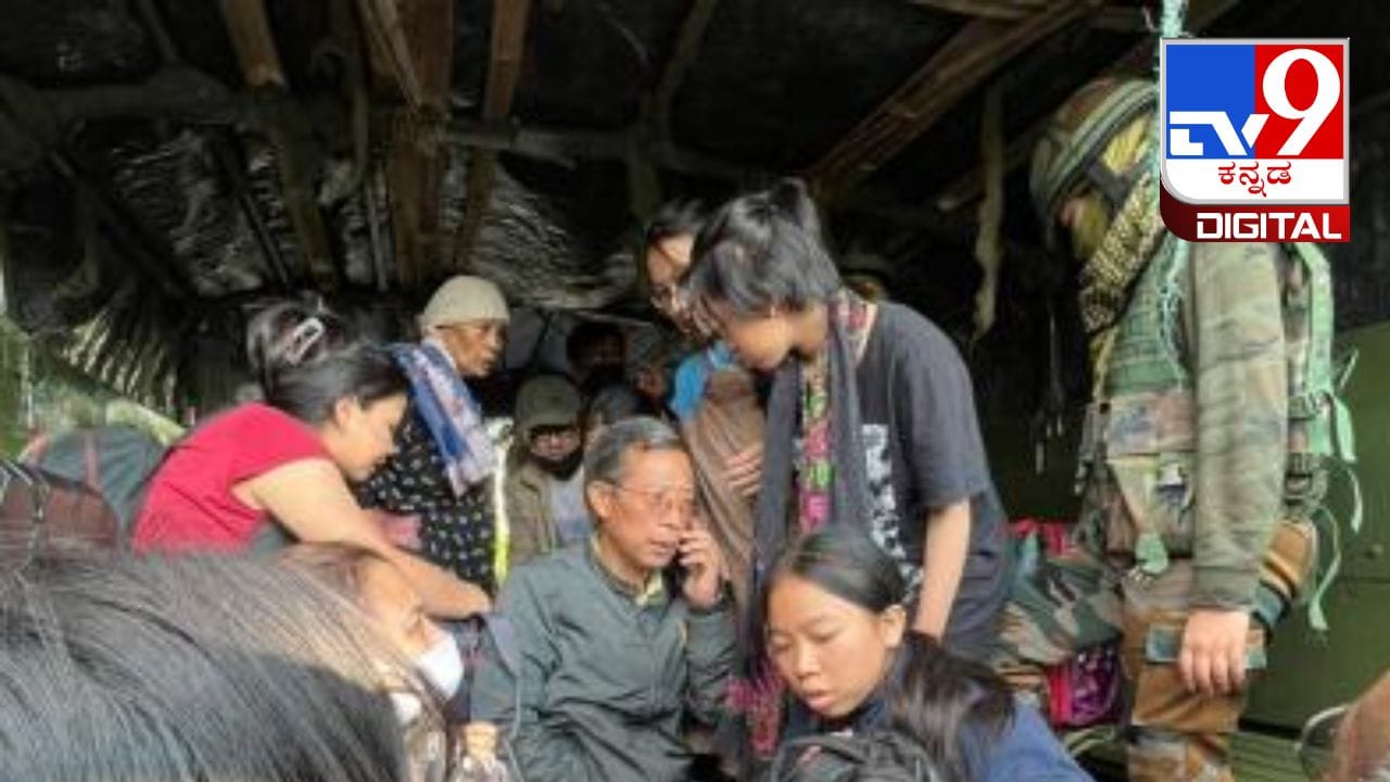 Manipur Violence: ಮಣಿಪುರದಲ್ಲಿ ಭುಗಿಲೆದ್ದ ಹಿಂಸಾಚಾರ: ಜನರ ಪರಿಸ್ಥಿತಿ ಏನು? ಸುಪ್ರೀಂ ಕಳವಳ Manipur Violence: ಮಣಿಪುರದಲ್ಲಿ ಭುಗಿಲೆದ್ದ ಹಿಂಸಾಚಾರ: ಜನರ ಪರಿಸ್ಥಿತಿ ಏನು? ಸುಪ್ರೀಂ ಕಳವಳ