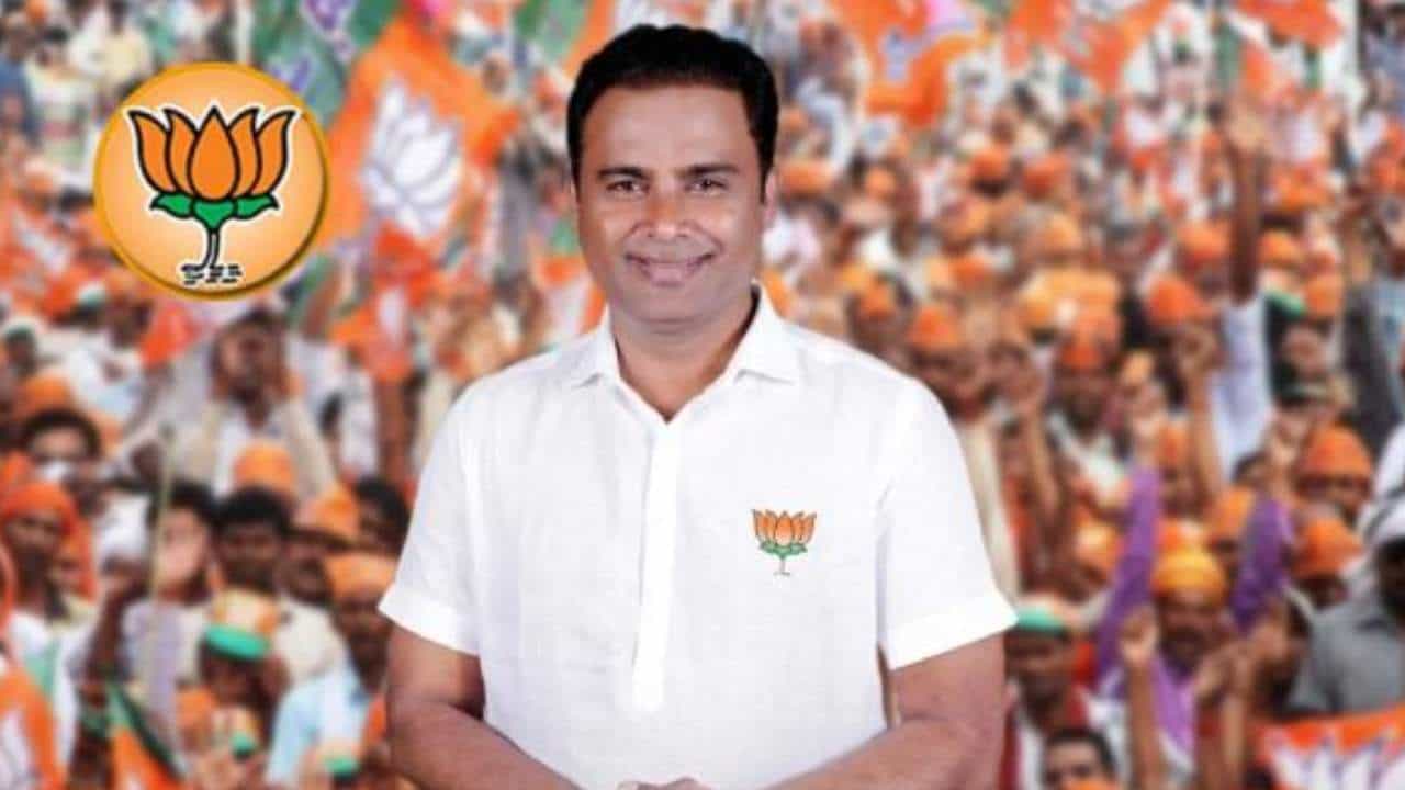 ಮಾಲೂರು ಕ್ಷೇತ್ರದ ಮತಎಣಿಕೆ ಗೊಂದಲ: ಹೈಕೋರ್ಟ್ ಮೊರೆ ಹೋದ ಬಿಜೆಪಿ ಅಭ್ಯರ್ಥಿ ಮಂಜುನಾಥಗೌಡ ಮಾಲೂರು ಕ್ಷೇತ್ರದ ಮತಎಣಿಕೆ ಗೊಂದಲ: ಹೈಕೋರ್ಟ್ ಮೊರೆ ಹೋದ ಬಿಜೆಪಿ ಅಭ್ಯರ್ಥಿ ಮಂಜುನಾಥಗೌಡ