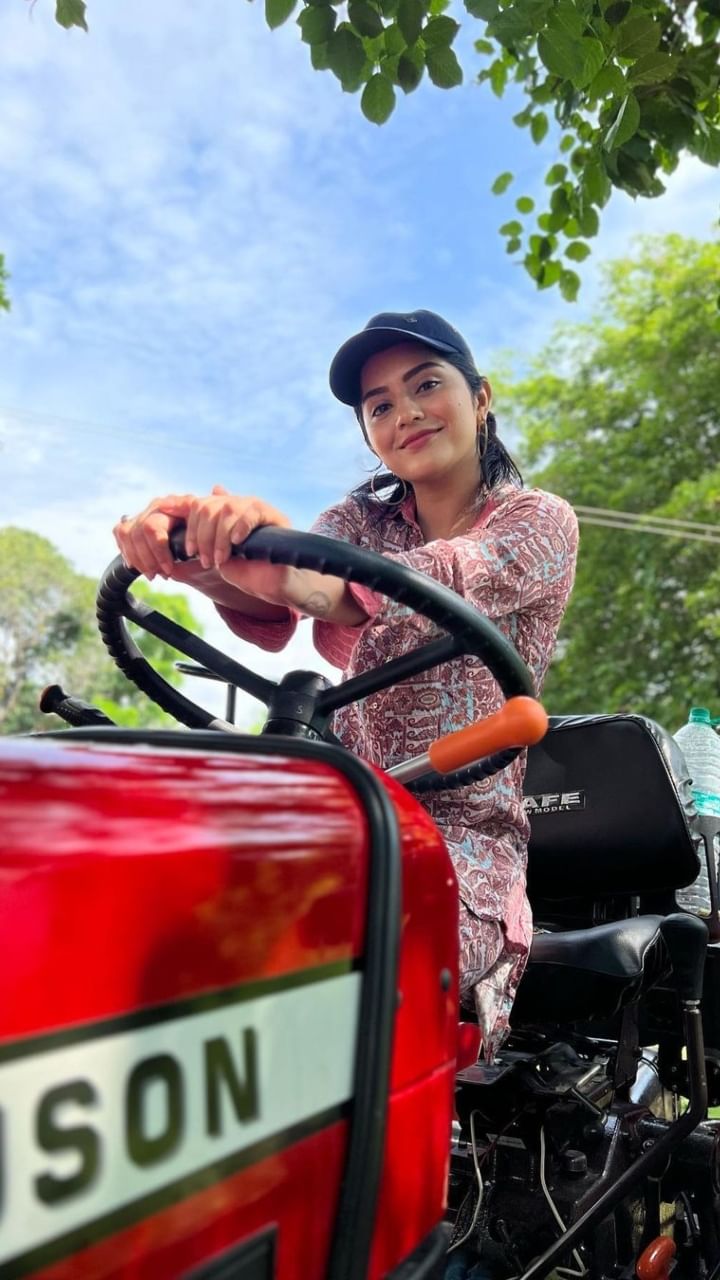 Megha shetty (2)
