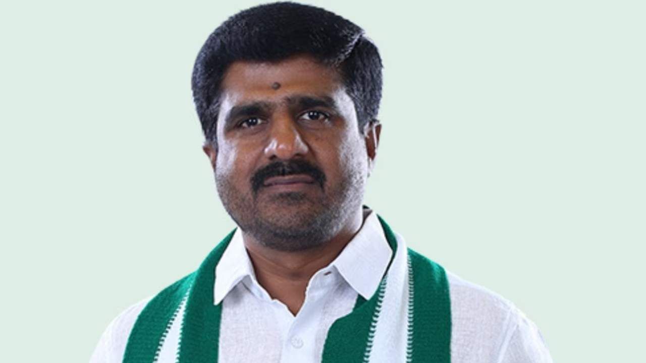 ಯಲಹಂಕ ಜೆಡಿಎಸ್ ಅಭ್ಯರ್ಥಿ ಮುನೇಗೌಡ ವಿರುದ್ದ ವಂಚನೆ ಆರೋಪ: ಆಡಿಯೋ ವೈರಲ್ ಯಲಹಂಕ ಜೆಡಿಎಸ್ ಅಭ್ಯರ್ಥಿ ಮುನೇಗೌಡ ವಿರುದ್ದ ವಂಚನೆ ಆರೋಪ: ಆಡಿಯೋ ವೈರಲ್