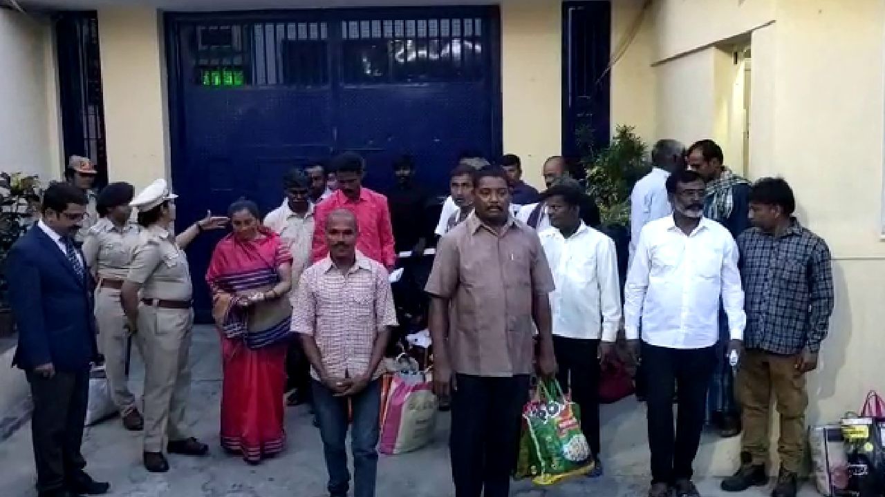 Mysuru News 24 prisoners released from Mysore Central Jail 