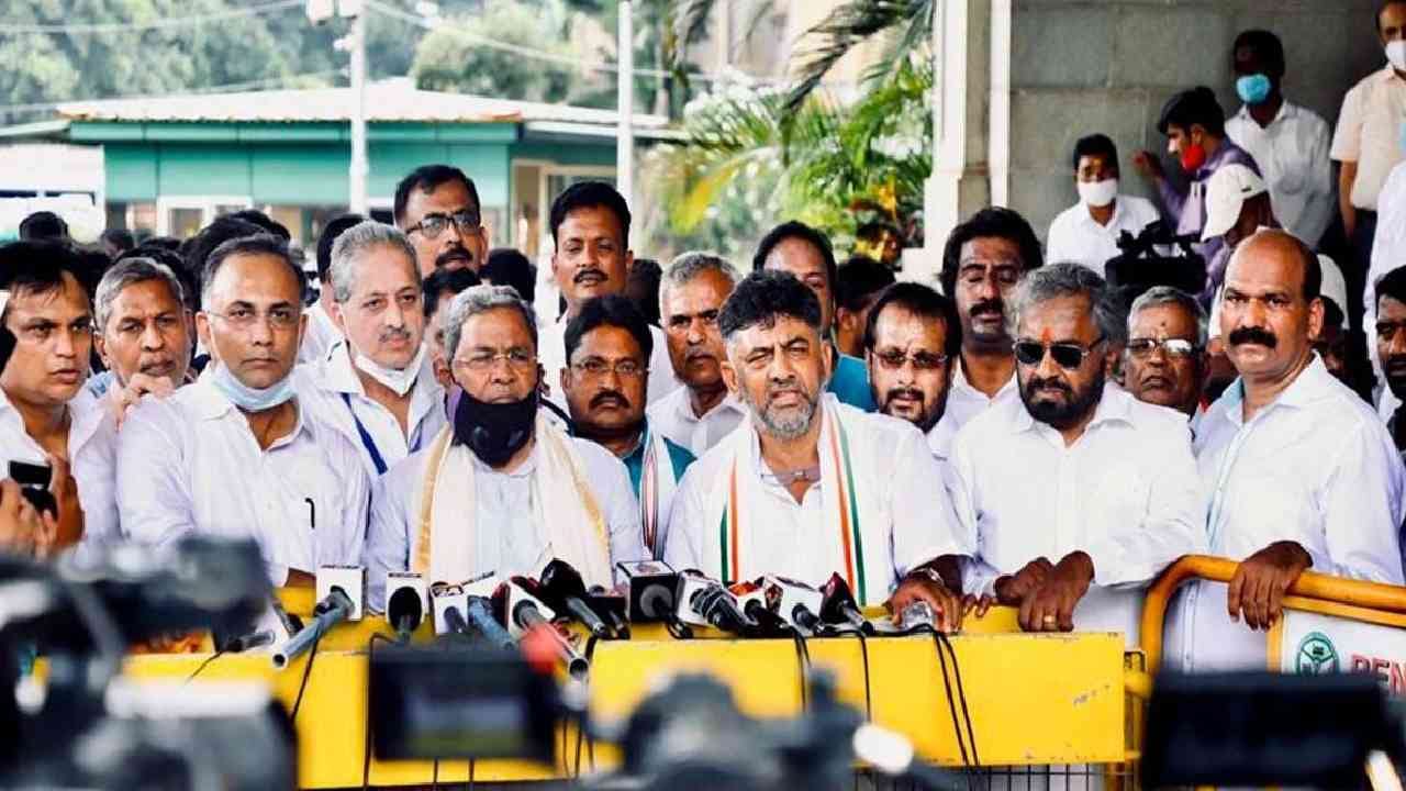 ಬಿಜೆಪಿ ವಿರುದ್ದ ದಲಿತರ ಕಡೆಗಣೆನೆಯ ಆರೋಪ- ಕಾಂಗ್ರೆಸ್ ನಾಯಕರ ಸಾಮೂಹಿಕ ನಾಯಕತ್ವದ ಒಗ್ಗಟ್ಟು ಪ್ರದರ್ಶನ