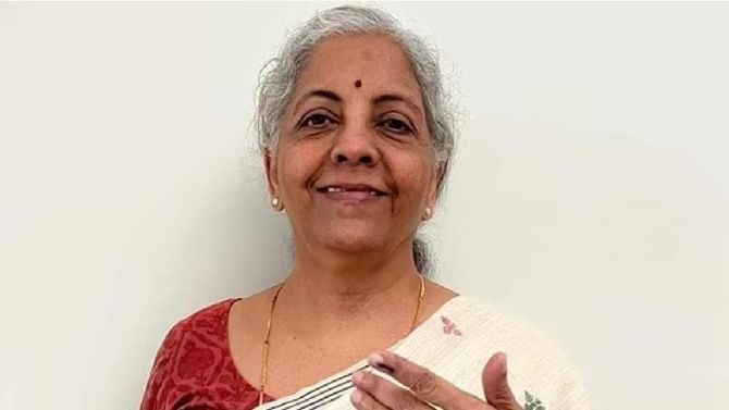 ಬಜರಂಗದಳ ನಿಷೇಧ: ಮೂರ್ಖತನಕ್ಕೆ ಒಂದು ಉದಾಹರಣೆ ಎಂದ ನಿರ್ಮಲಾ ಸೀತಾರಾಮನ್ ಬಜರಂಗದಳ ನಿಷೇಧ: ಮೂರ್ಖತನಕ್ಕೆ ಒಂದು ಉದಾಹರಣೆ ಎಂದ ನಿರ್ಮಲಾ ಸೀತಾರಾಮನ್