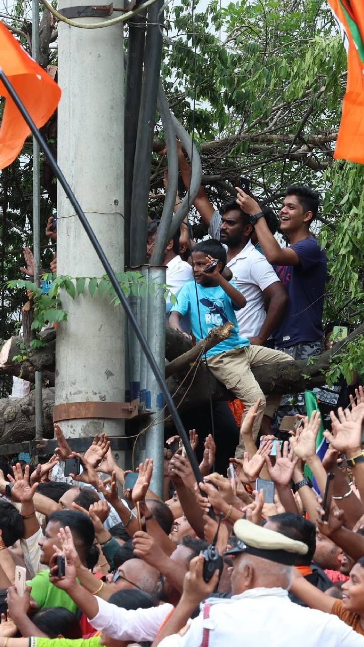 PM Modi's roadshow in Bengaluru (3)