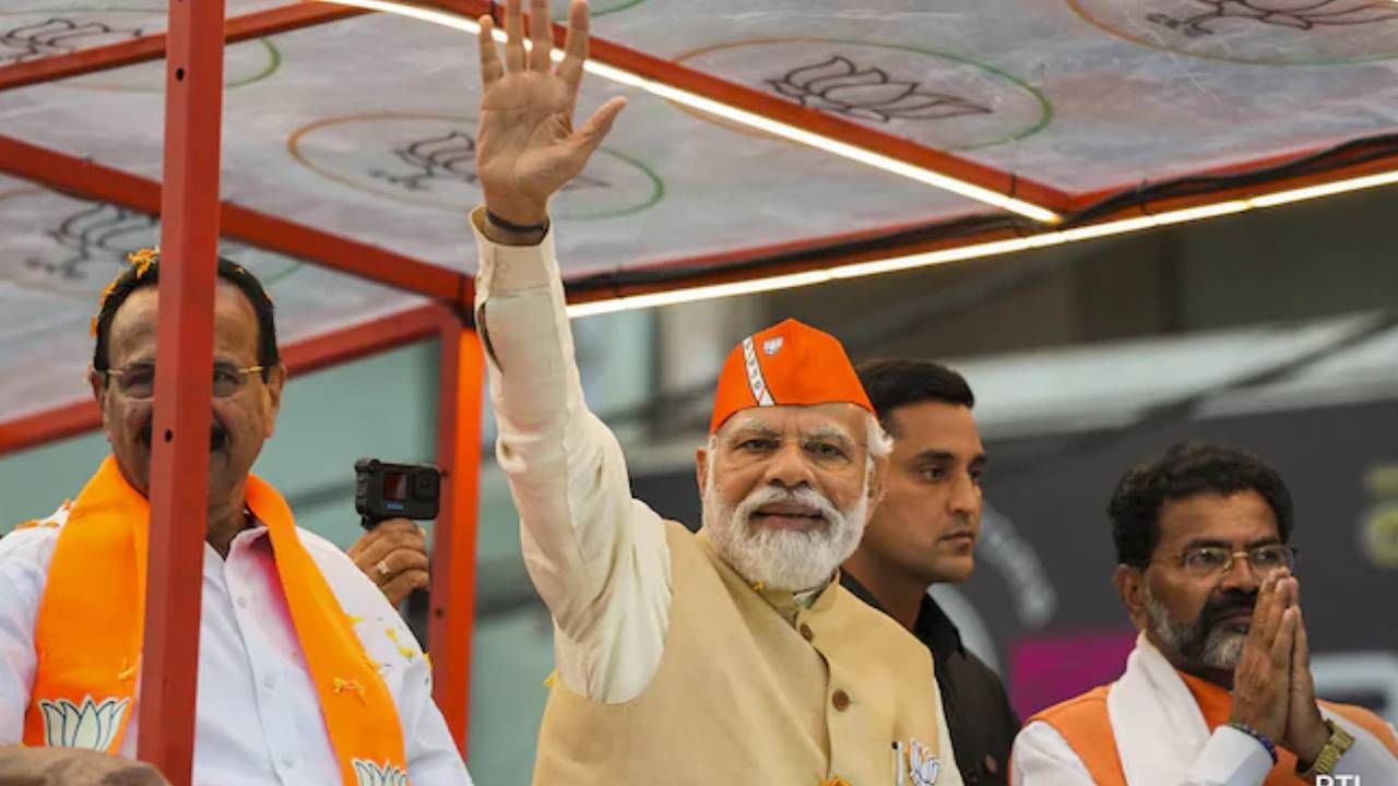 Modi Road Show: ಬೆಂಗಳೂರಿನಲ್ಲಿ ಮೋದಿ 2ನೇ ಹಂತದ ರೋಡ್​ ಶೋ, ನೇರ ಪ್ರಸಾರ ಇಲ್ಲಿದೆ