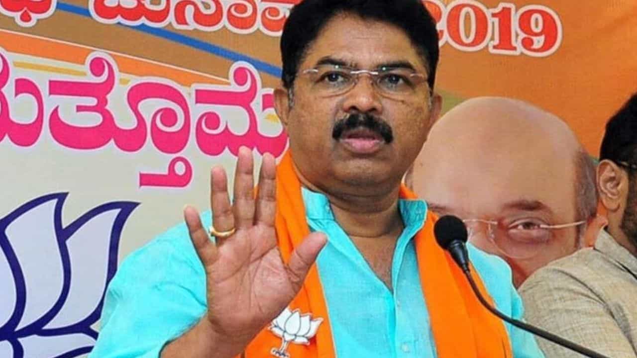 Padmanabhanagar Election Results: ಪದ್ಮನಾಭ ನಗರ ಕ್ಷೇತ್ರದಲ್ಲಿ ಆರ್ ಅಶೋಕ್ಗೆ ಗೆಲುವು Padmanabhanagar Election Results: ಪದ್ಮನಾಭ ನಗರ ಕ್ಷೇತ್ರದಲ್ಲಿ ಆರ್ ಅಶೋಕ್ಗೆ ಗೆಲುವು