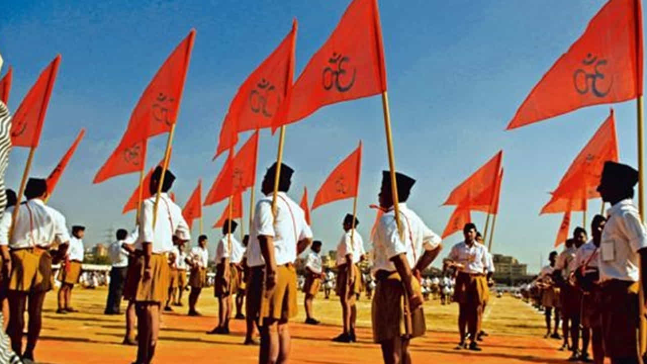 ಕೇರಳ: ದೇವಾಲಯದ ಆವರಣದಲ್ಲಿ ಆರ್ಎಸ್ಎಸ್ ಶಾಖೆಗೆ ಅವಕಾಶ ನೀಡಬಾರದು: ತಿರುವಾಂಕೂರು ದೇವಸ್ವಂ ಸುತ್ತೋಲೆ ಕೇರಳ: ದೇವಾಲಯದ ಆವರಣದಲ್ಲಿ ಆರ್ಎಸ್ಎಸ್ ಶಾಖೆಗೆ ಅವಕಾಶ ನೀಡಬಾರದು: ತಿರುವಾಂಕೂರು ದೇವಸ್ವಂ ಸುತ್ತೋಲೆ