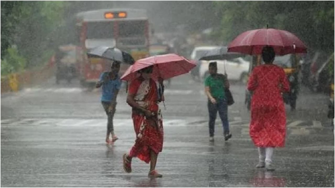 Bangalore Rains: ಬೆಂಗಳೂರಿನ ಹಲವೆಡೆ ಗುಡುಗು, ಮಿಂಚು ಸಹಿತ ಸಾಧಾರಣ ಮಳೆ