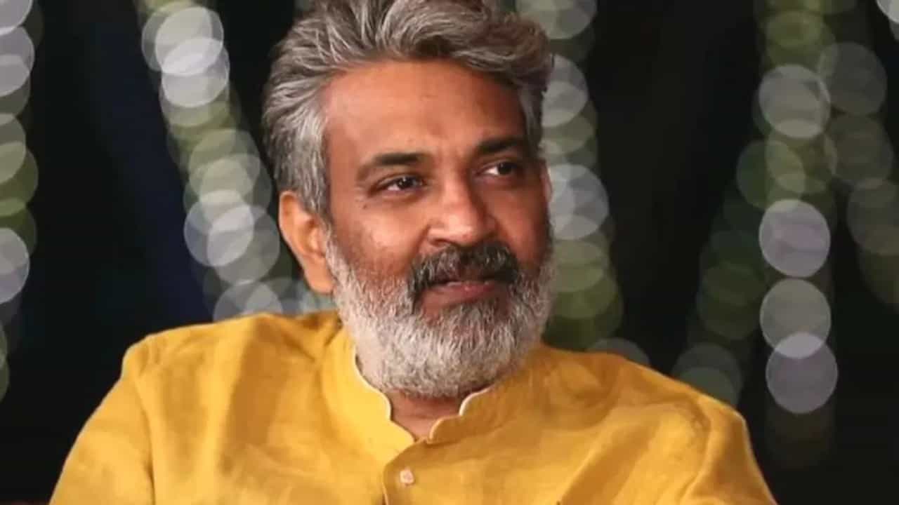 10 ಪಾರ್ಟ್ಗಳಲ್ಲಿ ಮಹಾಭಾರತ ಸಿನಿಮಾ, ಅದು ನನ್ನ ಕನಸು: ರಾಜಮೌಳಿ 10 ಪಾರ್ಟ್ಗಳಲ್ಲಿ ಮಹಾಭಾರತ ಸಿನಿಮಾ, ಅದು ನನ್ನ ಕನಸು: ರಾಜಮೌಳಿ