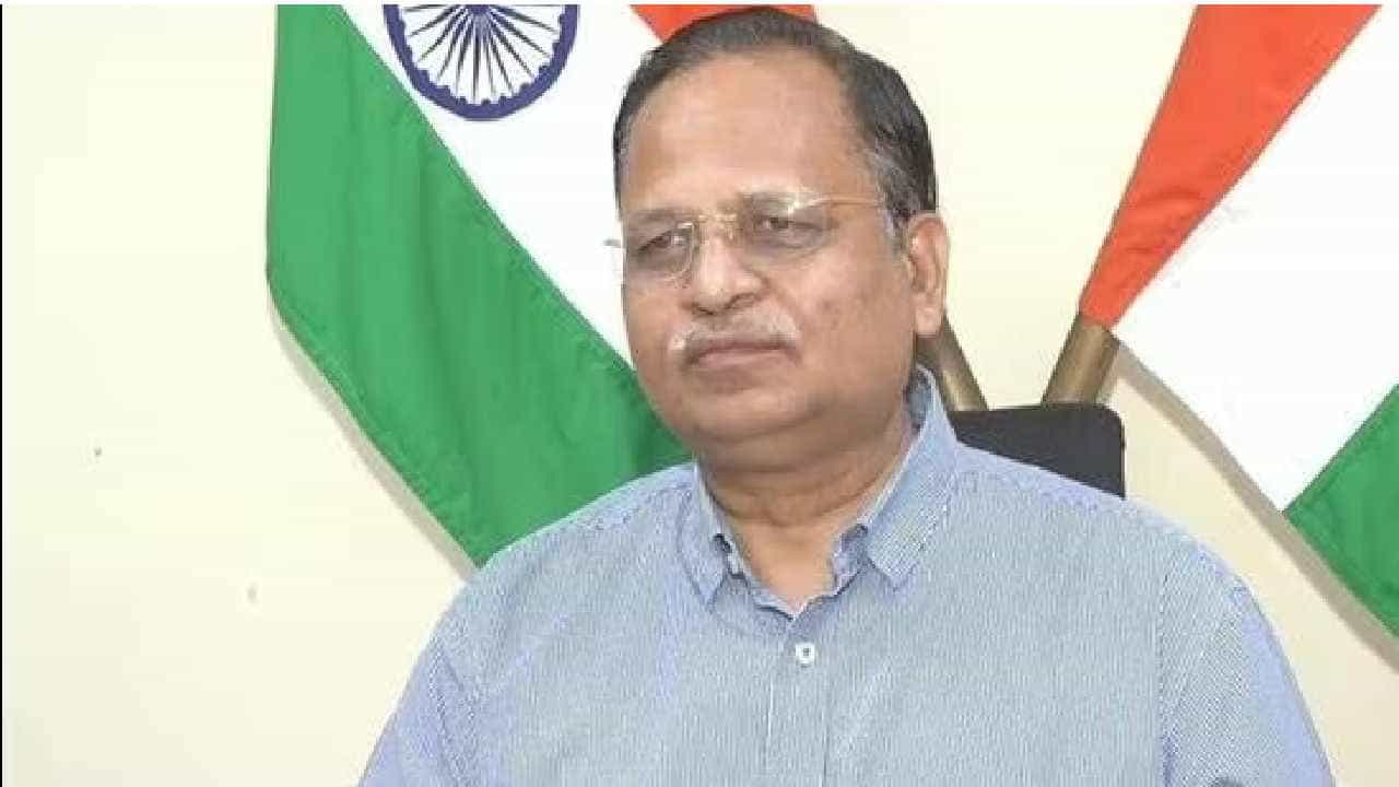 Satyendra Jain: ದೆಹಲಿ ಮಾಜಿ ಸಚಿವ ಸತ್ಯೇಂದ್ರ ಜೈನ್ಗೆ ಮಧ್ಯಂತರ ಜಾಮೀನು ನೀಡಿದ ಸುಪ್ರೀಂಕೋರ್ಟ್ Satyendra Jain: ದೆಹಲಿ ಮಾಜಿ ಸಚಿವ ಸತ್ಯೇಂದ್ರ ಜೈನ್ಗೆ ಮಧ್ಯಂತರ ಜಾಮೀನು ನೀಡಿದ ಸುಪ್ರೀಂಕೋರ್ಟ್