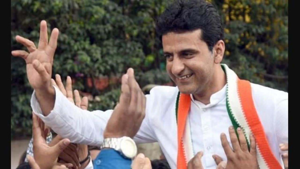 Shivajinagar Election Results: ಶಿವಾಜಿನಗರ ವಿಧಾನಸಭಾ ಕ್ಷೇತ್ರ ರಿಸಲ್ಟ್: ಕಾಂಗ್ರೆಸ್ ಅಭ್ಯರ್ಥಿ ರಿಜ್ವಾನ್ ಅರ್ಷದ್ ಗೆಲುವು Shivajinagar Election Results: ಶಿವಾಜಿನಗರ ವಿಧಾನಸಭಾ ಕ್ಷೇತ್ರ ರಿಸಲ್ಟ್: ಕಾಂಗ್ರೆಸ್ ಅಭ್ಯರ್ಥಿ ರಿಜ್ವಾನ್ ಅರ್ಷದ್ ಗೆಲುವು